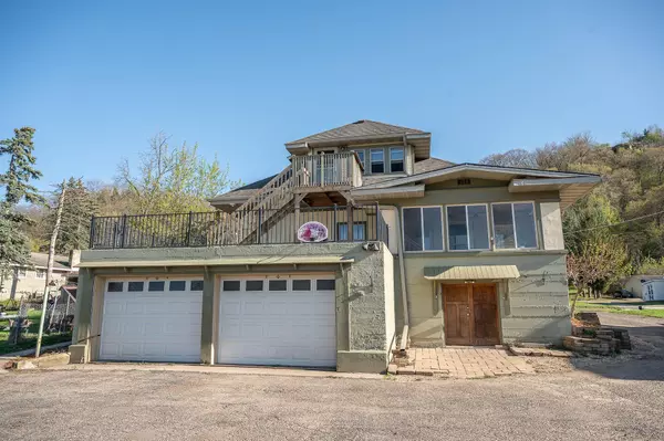 Red Wing, MN 55066,560 E 7th ST