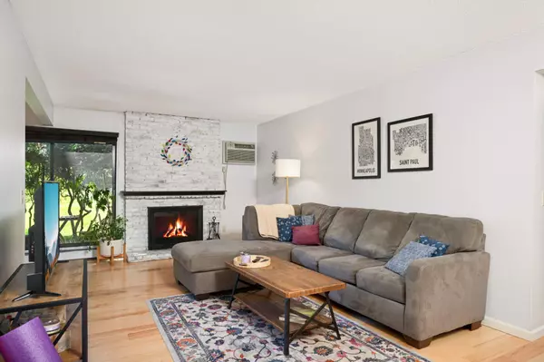 4508 Cedar Lake RD S #2, Saint Louis Park, MN 55416