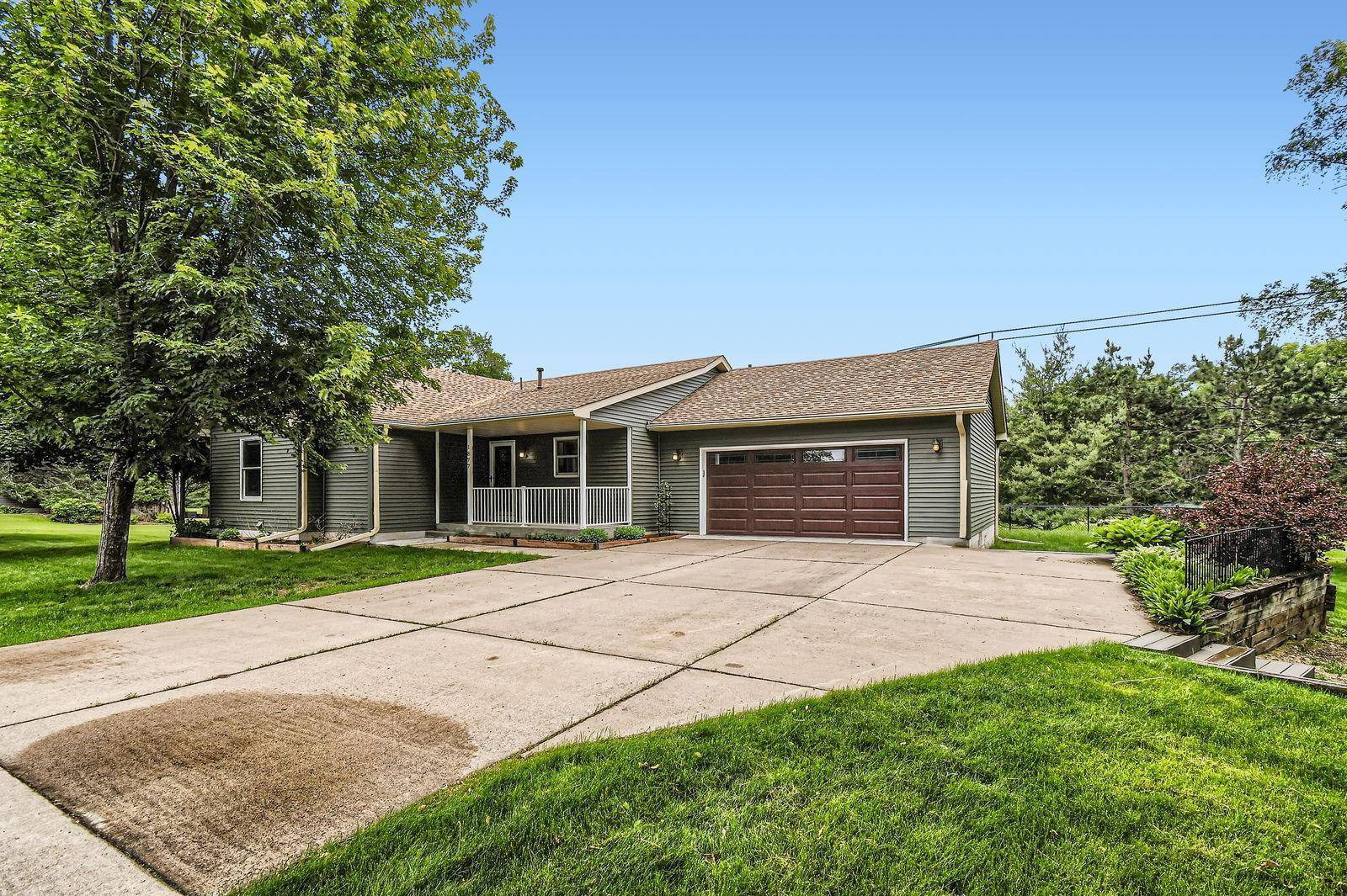 Lake Saint Croix Beach, MN 55043,1877 Quasar AVE S
