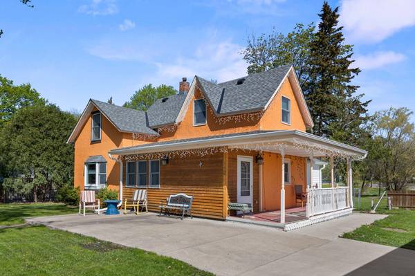 112 Bridge AVE W,  Delano,  MN 55328