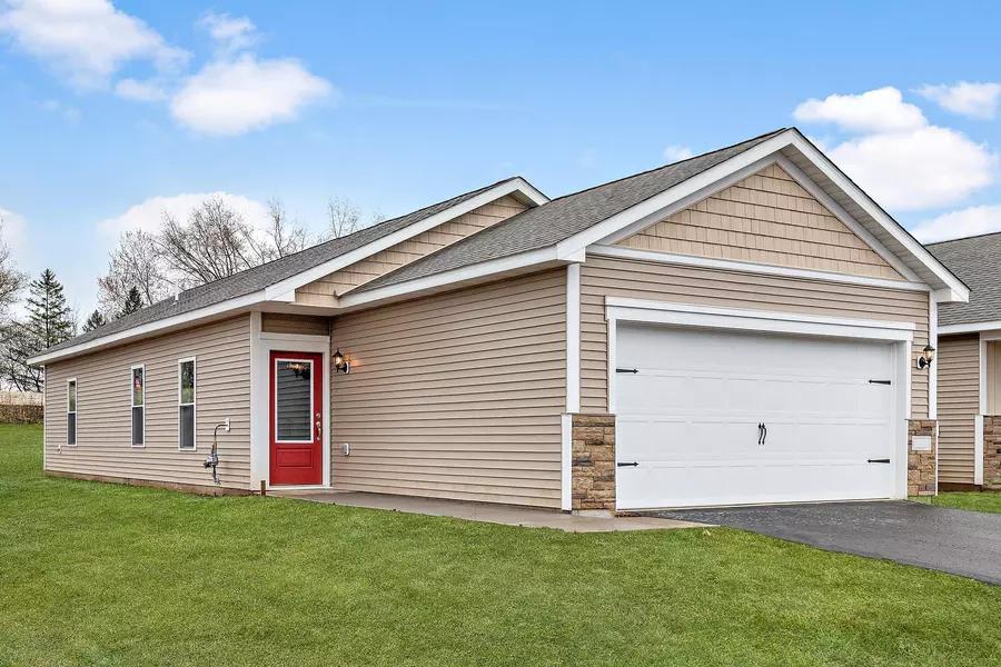 501 Redwood ST N, Cambridge, MN 55008