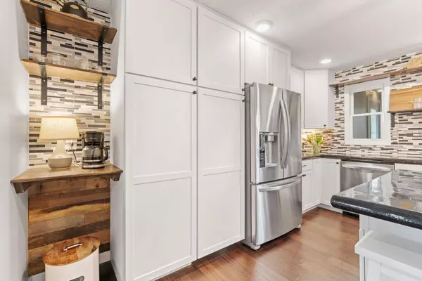 Forest Lake, MN 55025,1007 15th ST SE