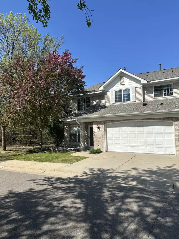 10100 Bridgehill TER,  Eden Prairie,  MN 55347
