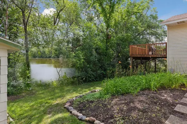 Apple Valley, MN 55124,13382 Ferris AVE