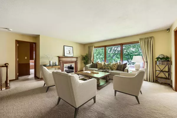 Golden Valley, MN 55422,4720 Killarney DR