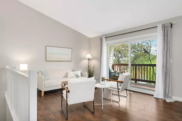 Saint Anthony, MN 55421,3747 Foss RD