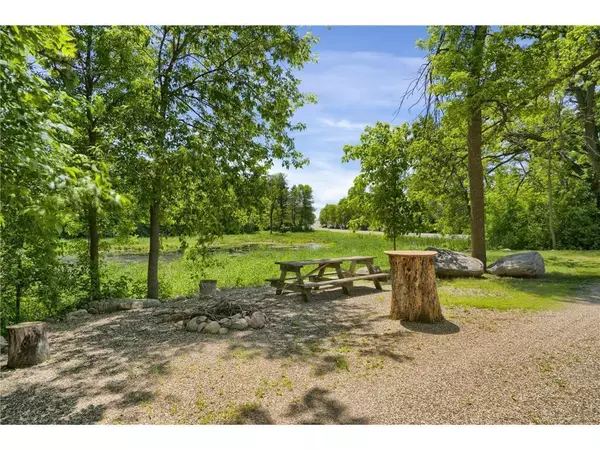 Watkins, MN 55389,36458 Csah 2