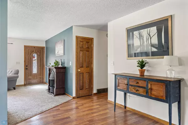 West Fargo, ND 58078,820 7th ST E