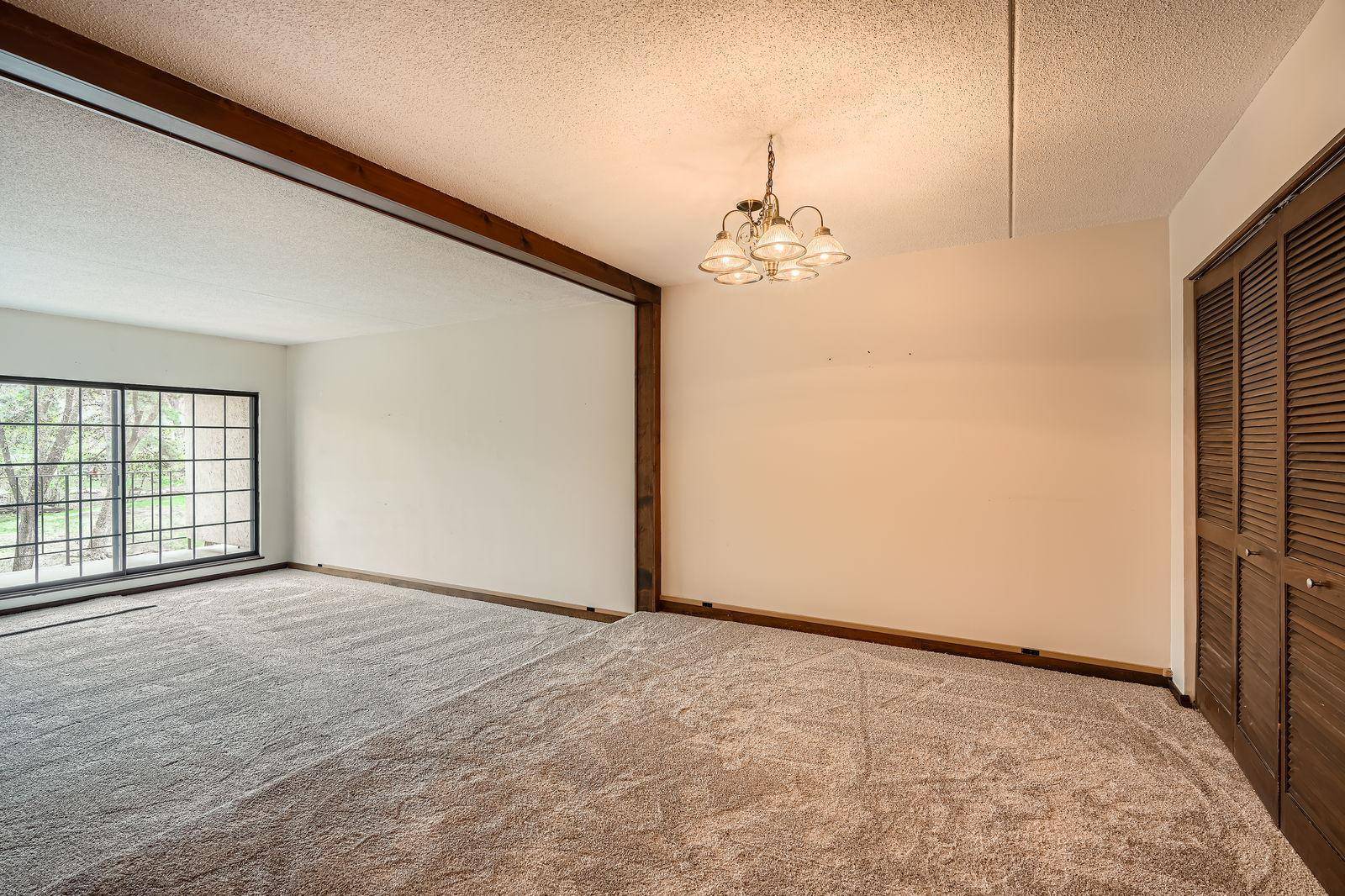 Edina, MN 55436,6650 Vernon AVE S #207
