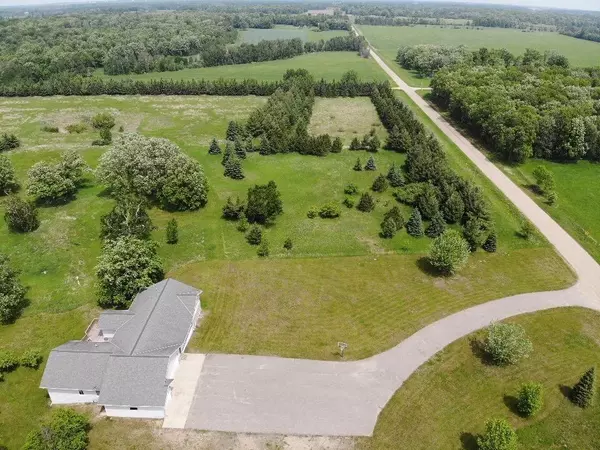 Leaf River Twp, MN 56482,18851 121st AVE