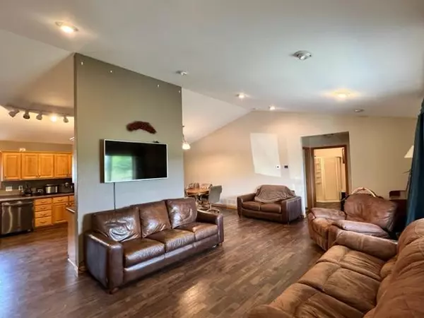 Leaf River Twp, MN 56482,18851 121st AVE