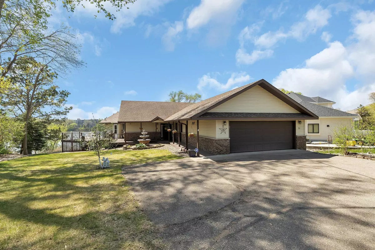 Sauk Rapids, MN 56379,22 13th ST S