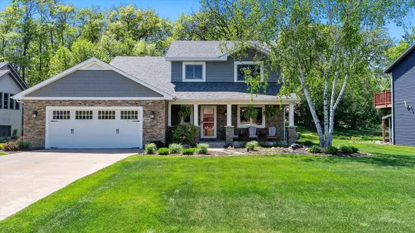 Oakdale, MN 55128,4446 Helmo AVE N