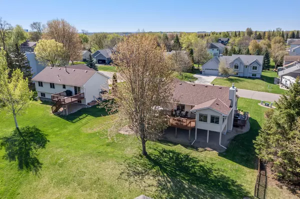 Lakeville, MN 55044,8313 174th ST W