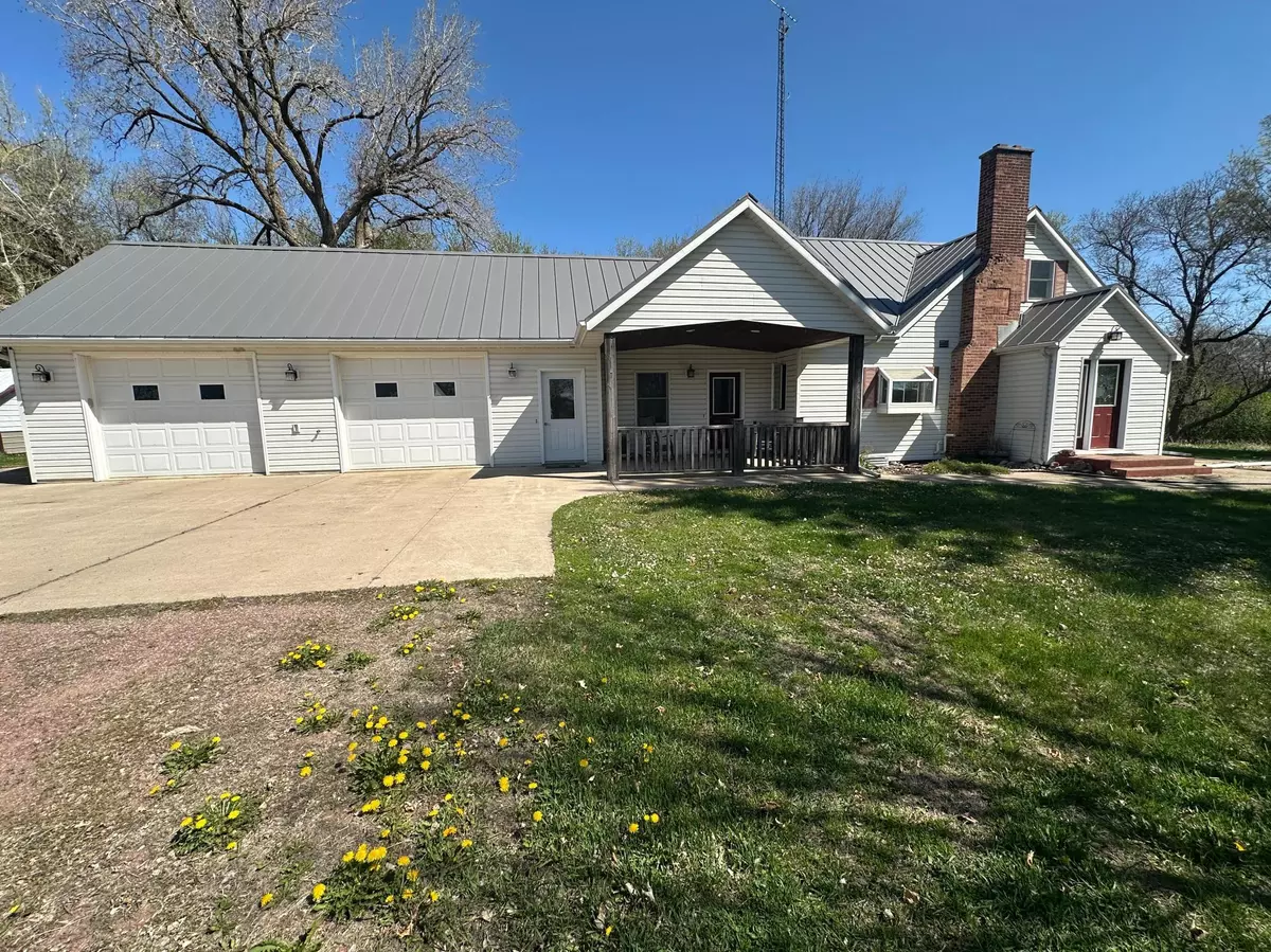 Revere, MN 56166,22451 340th AVE