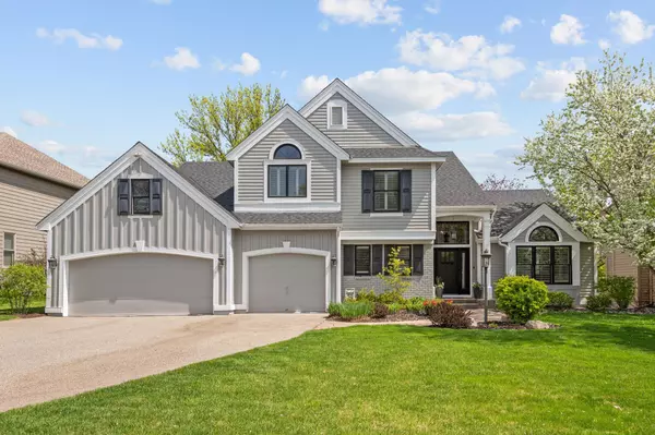 3744 Woodland TRL, Eagan, MN 55123