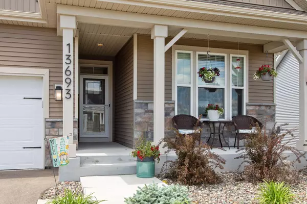 Rosemount, MN 55068,13693 Applewood TRL