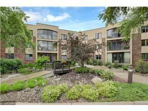 New Brighton, MN 55112,20 Windsor LN #303A