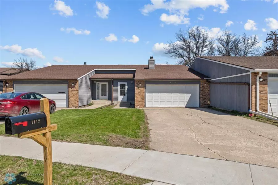 1412 12th ST N, Wahpeton, ND 58075