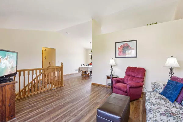 Buffalo, MN 55313,2105 Cardinal WAY