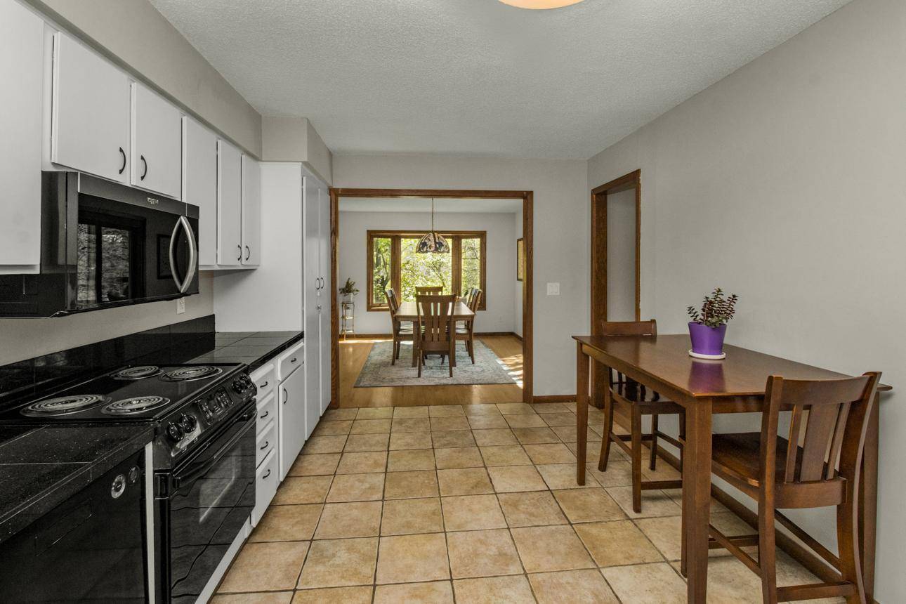 Apple Valley, MN 55124,13056 Euclid AVE