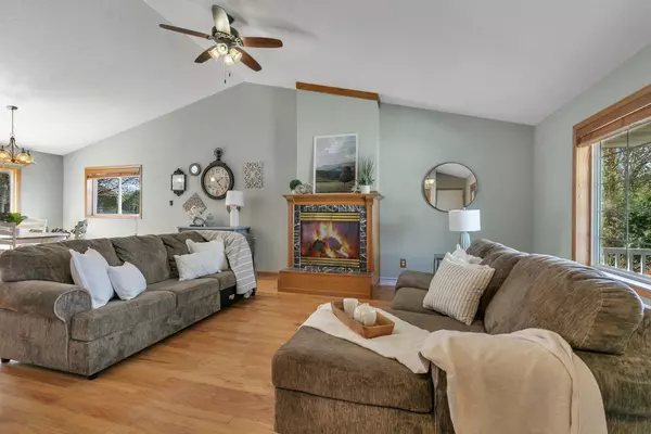 Sartell, MN 56377,1908 5th ST N