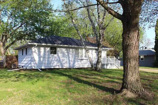 Oakdale, MN 55128,199 Greenway AVE N