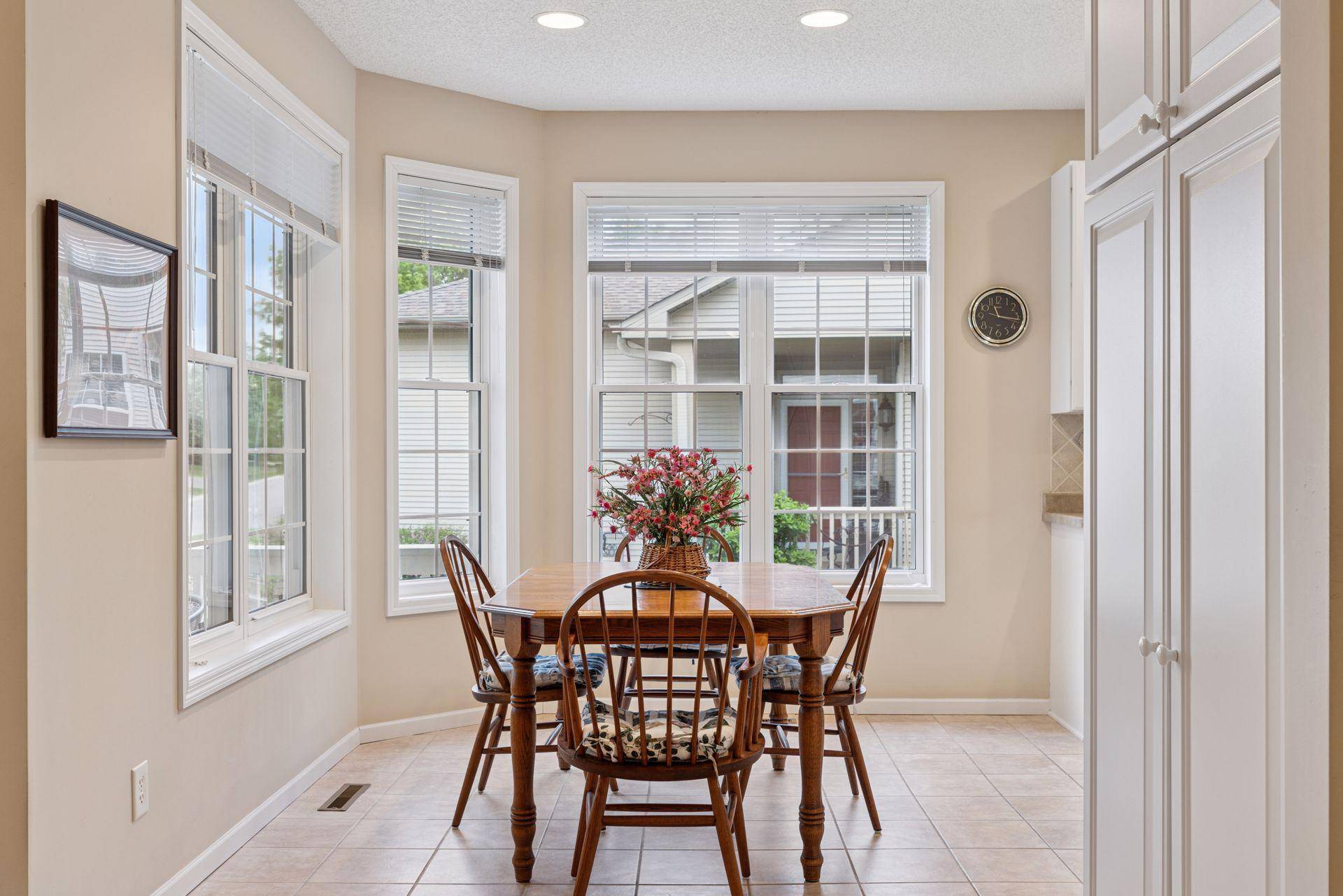 Eden Prairie, MN 55347,17462 Haralson DR