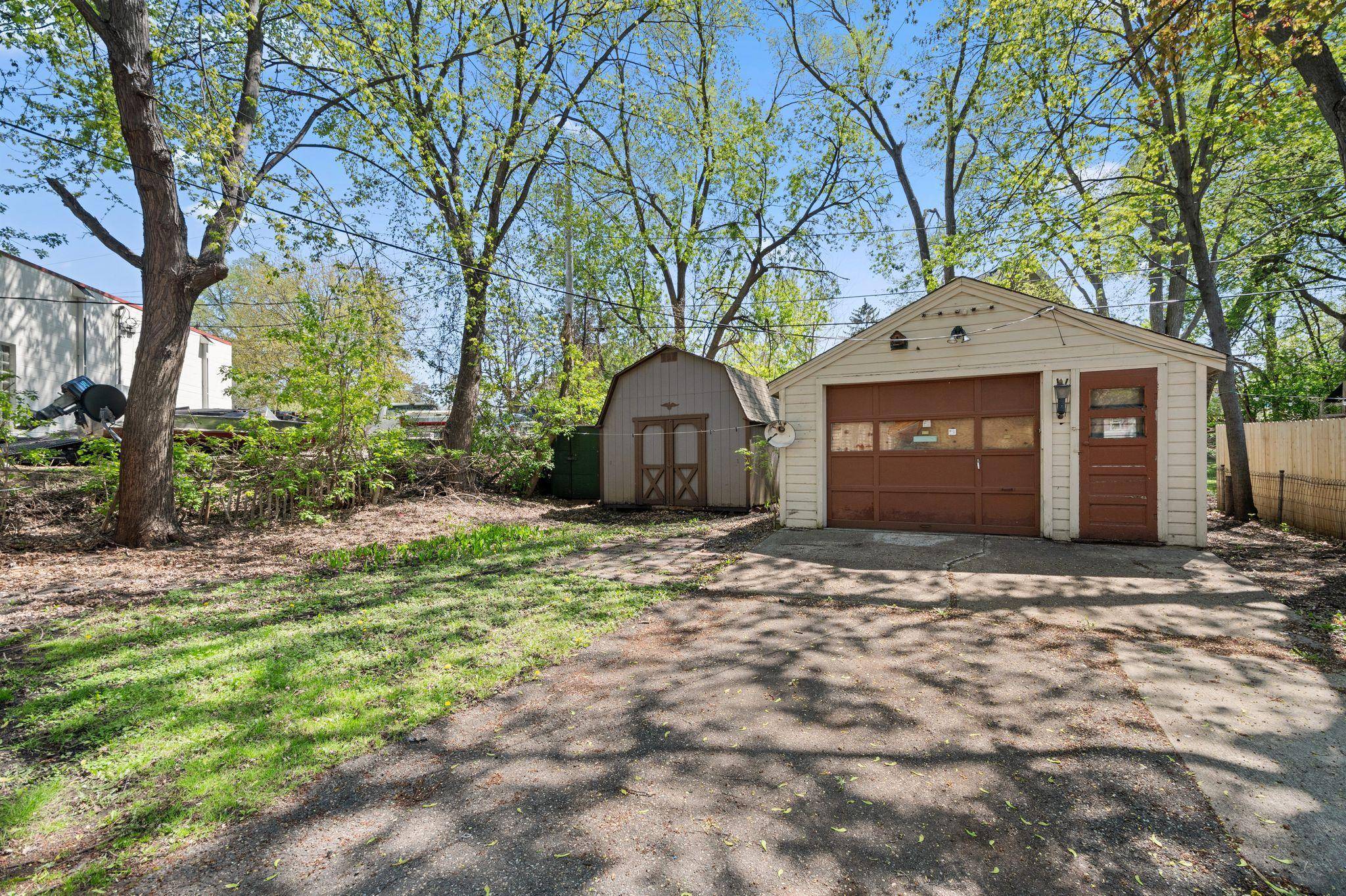 West Saint Paul, MN 55118,200 Winona ST W