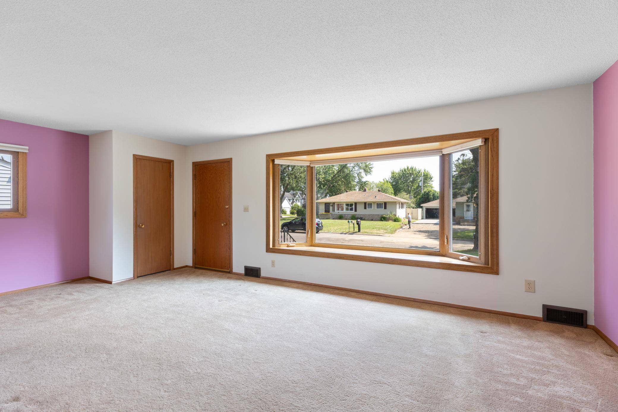 New Brighton, MN 55112,1040 2nd ST NW