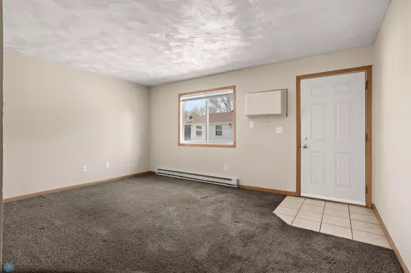 Fargo, ND 58102,722-724 31st ST N