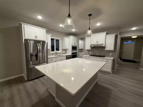 2600 Ivy AVE NE, Saint Michael, MN 55376