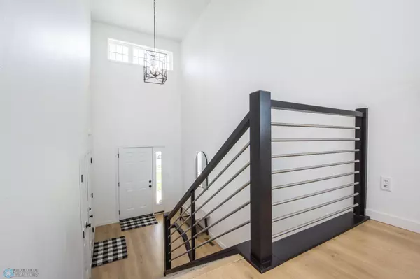 West Fargo, ND 58078,2746 12th ST W