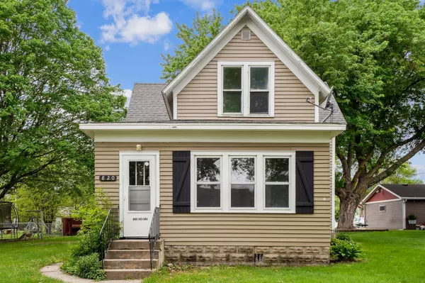 Gibbon, MN 55335,820 1st AVE