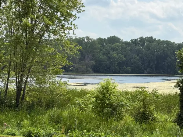 Maplewood, MN 55109,1477 Ripley AVE