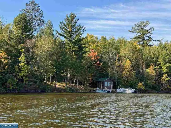 Cook, MN 55723,7204 Hinsdale IS