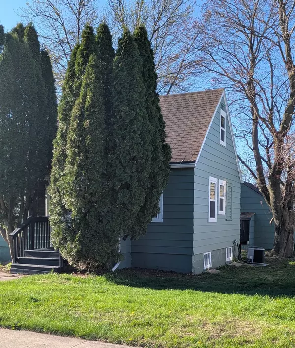 Austin, MN 55912,1211 10th AVE SW