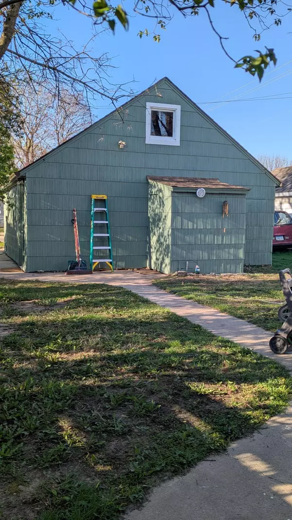 Austin, MN 55912,1211 10th AVE SW