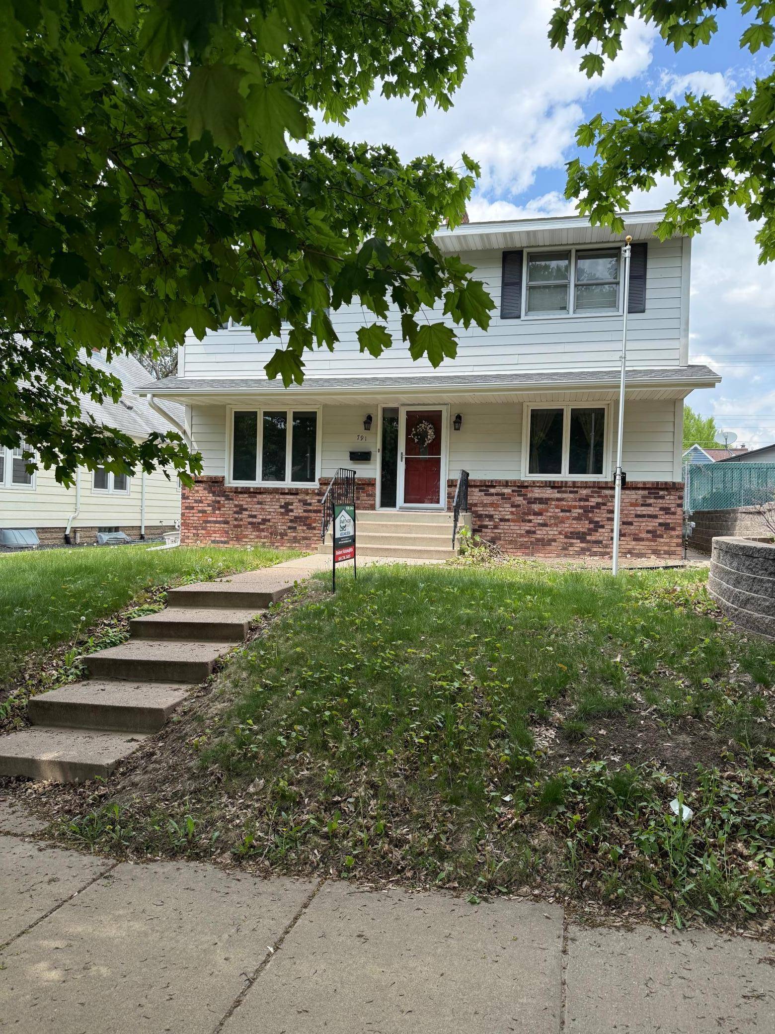 Saint Paul, MN 55106,791 Cottage AVE E