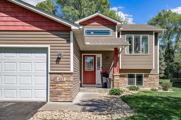 Champlin, MN 55316,405 Lancaster LN N