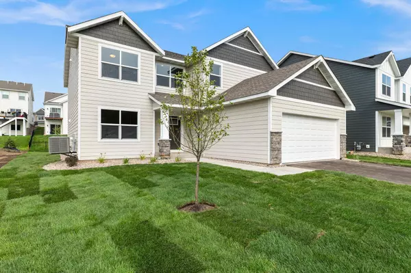 7465 Agate TRL, Inver Grove Heights, MN 55077