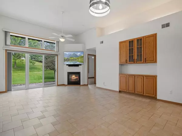 Inver Grove Heights, MN 55076,4661 Bloomberg LN