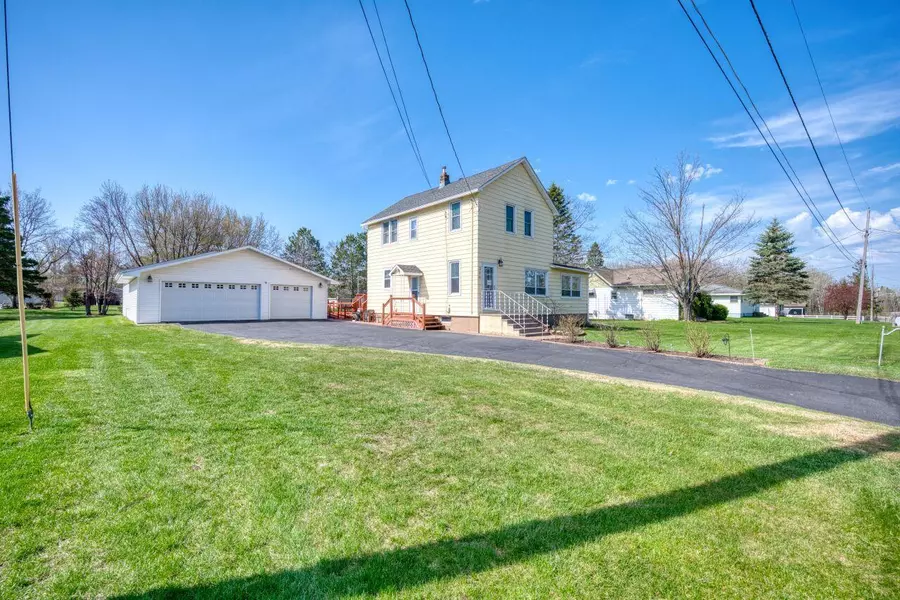 320 E 42nd ST, Hibbing, MN 55746