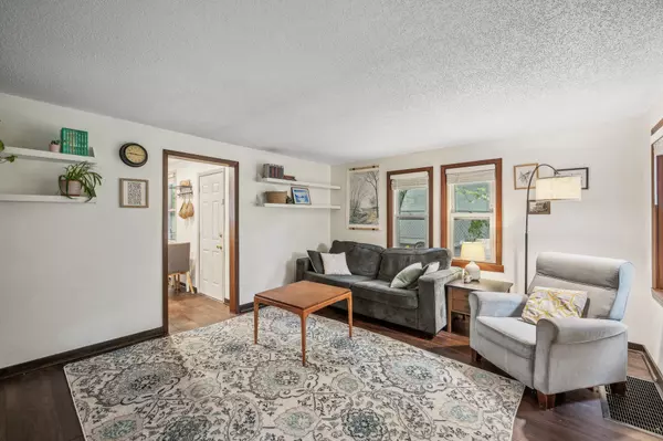 Saint Paul, MN 55104,839 Englewood AVE