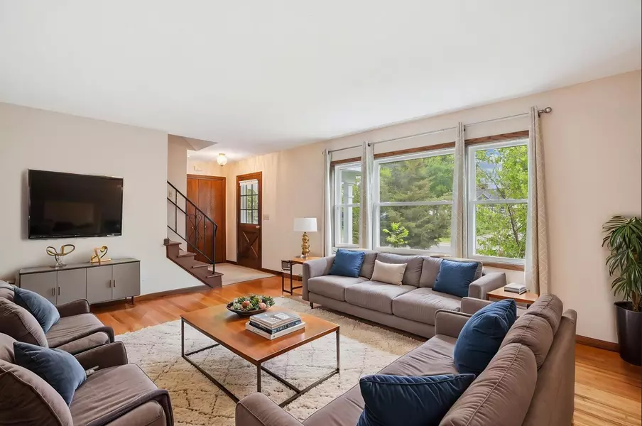3529 Jerry ST, White Bear Lake, MN 55110