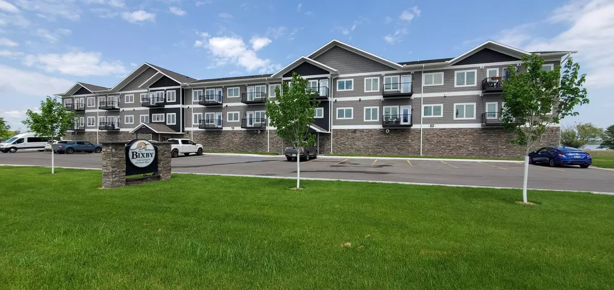Bemidji, MN 56601,715 Lake Shore DR NE #207