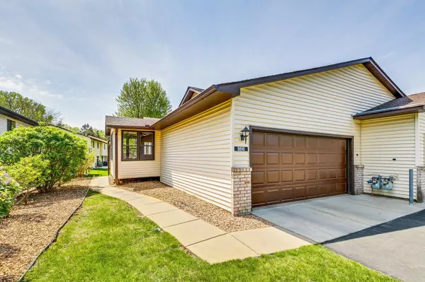 Apple Valley, MN 55124,8618 134th ST W