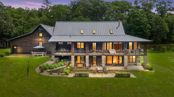Minnetrista, MN 55364,1701 Retreat CIR