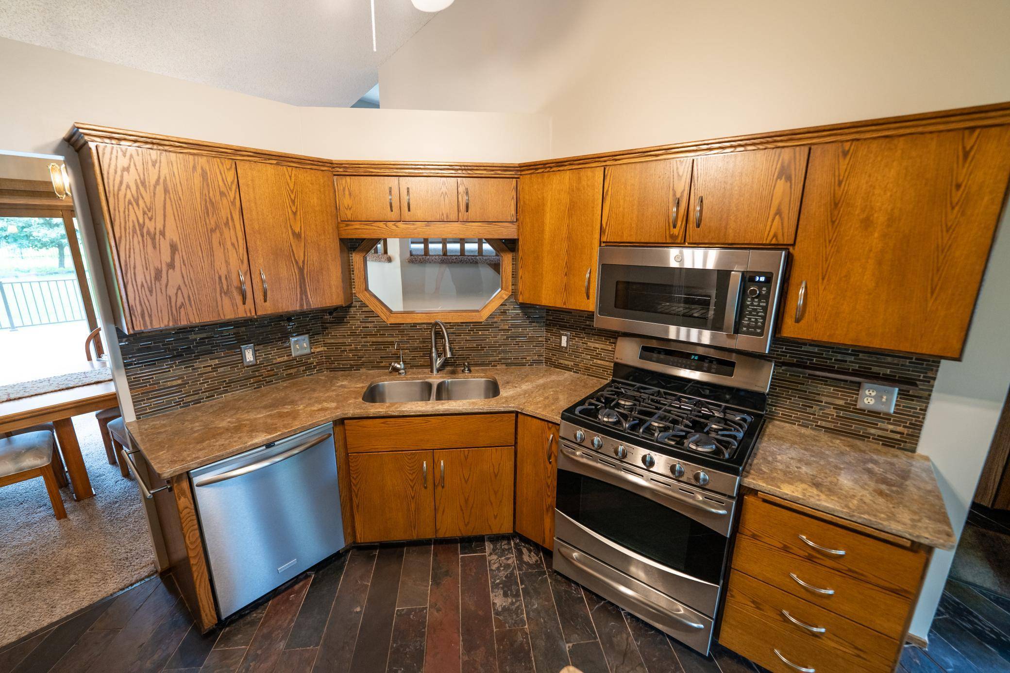 Plymouth, MN 55442,12405 52nd AVE N
