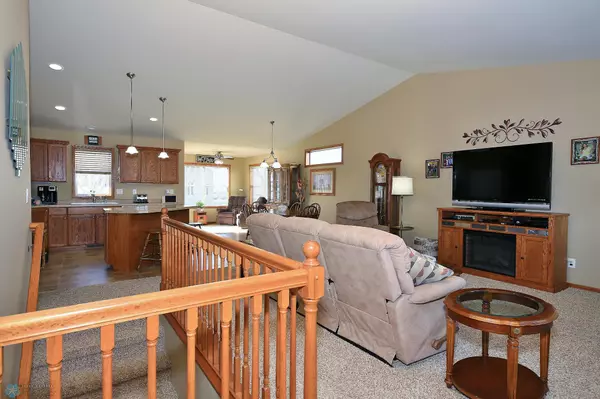 West Fargo, ND 58078,209 37th AVE E